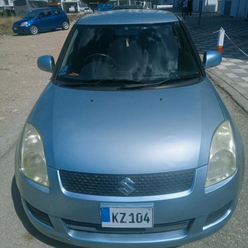 Suzuki Swift — 1/5