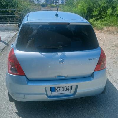 Suzuki Swift — 3