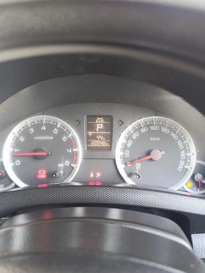 Suzuki Swift — 8