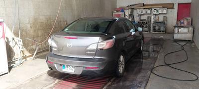 Mazda Axela — 2