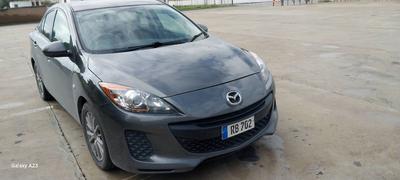 Mazda Axela — 5