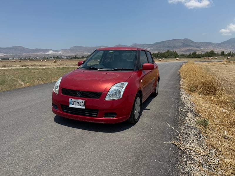 Suzuki Swift — 2
