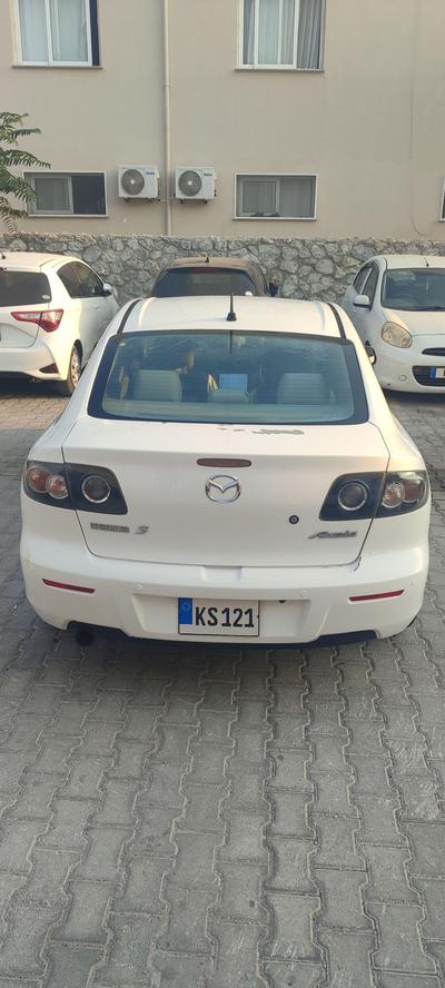 Mazda Axela — 6