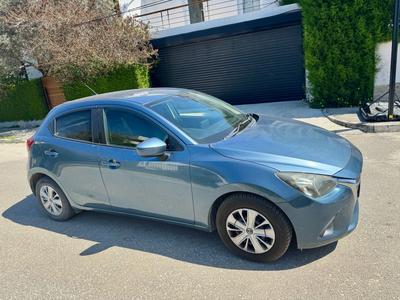 Mazda Demio — 3