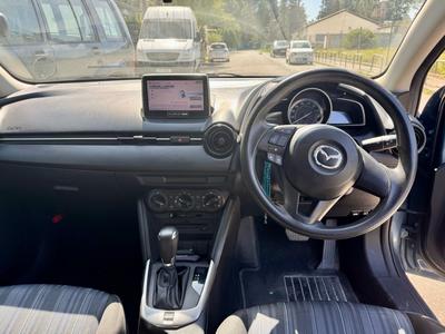 Mazda Demio — 7
