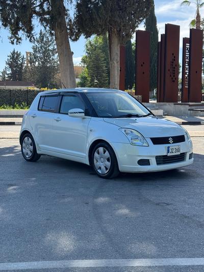 Suzuki Swift — 3
