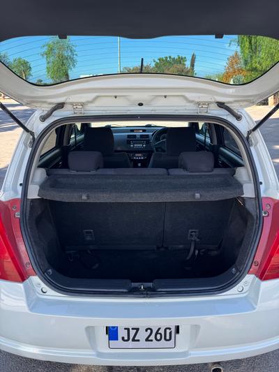 Suzuki Swift — 8