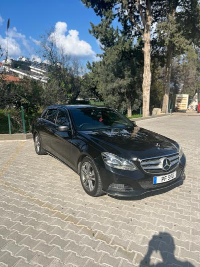 Mercedes-Benz E 220 — 3