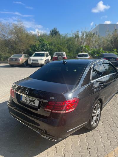 Mercedes-Benz E 220 — 8
