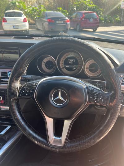 Mercedes-Benz E 220 — 9