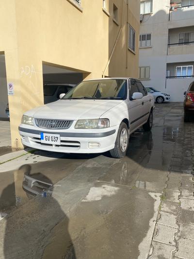 Nissan Sunny ExSaloon — 6