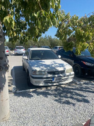 Nissan Sunny ExSaloon — 7