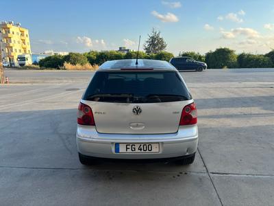 Volkswagen Polo — 2