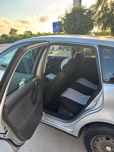 Volkswagen Polo — 8