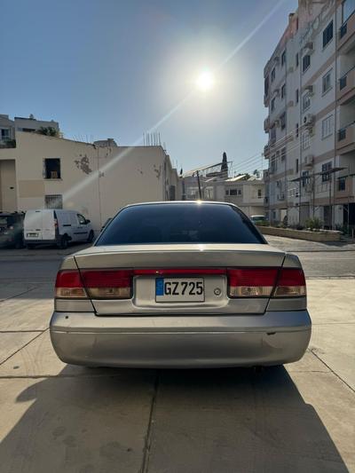 Nissan Sunny — 3
