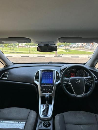 Opel Astra — 6