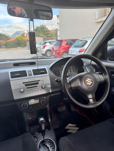 Suzuki Swift — 3
