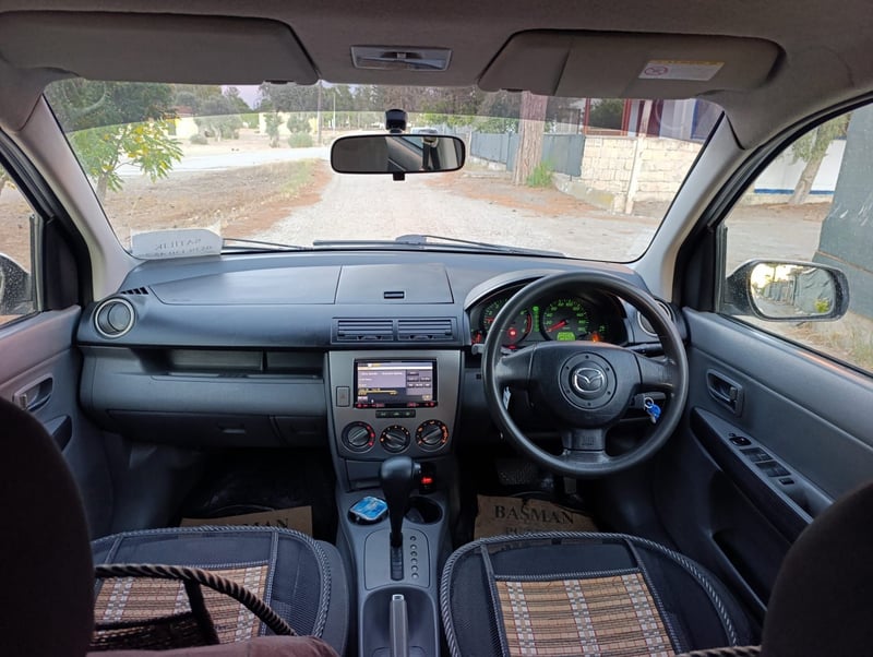 Mazda Demio — 5