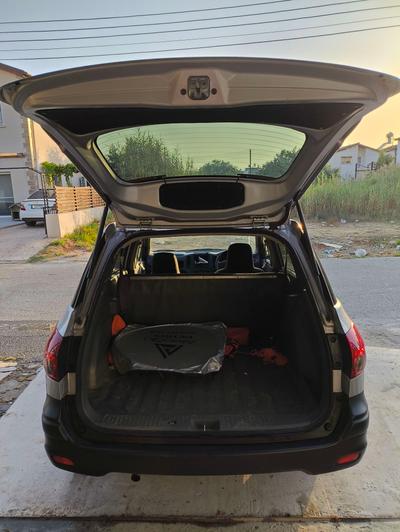 Nissan AD Van — 8