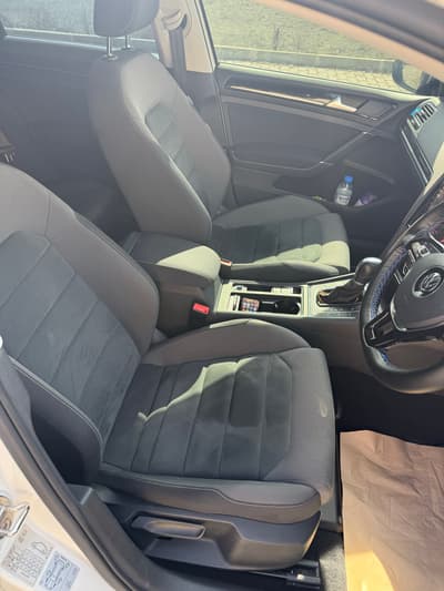 Volkswagen Golf — 2