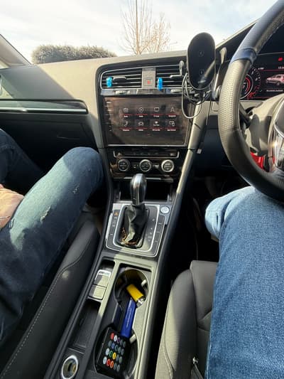 Volkswagen Golf — 4
