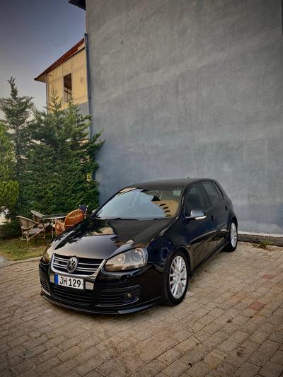 Volkswagen Golf — 2