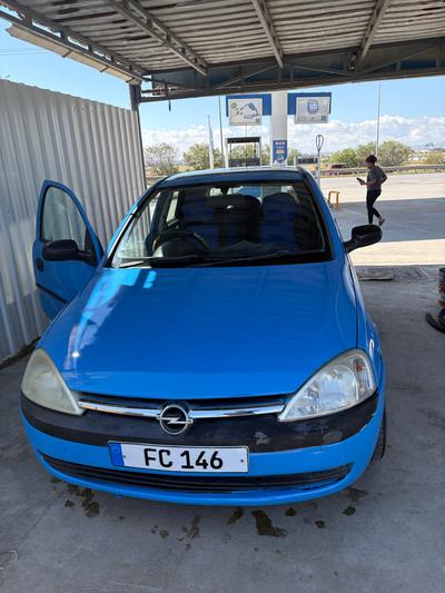Opel Corsa — 3