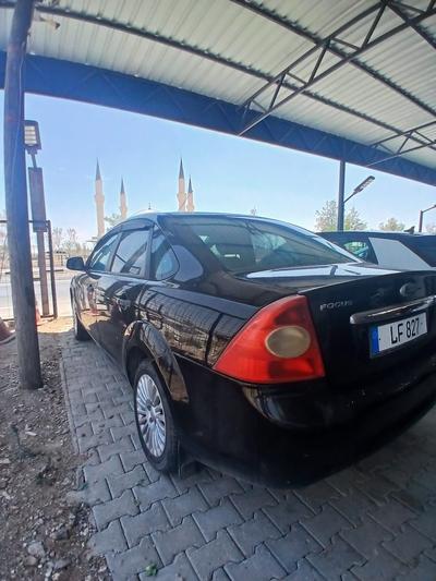 Ford Focus — 3