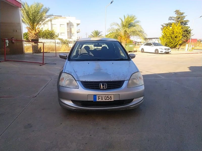 Honda Civic — 6
