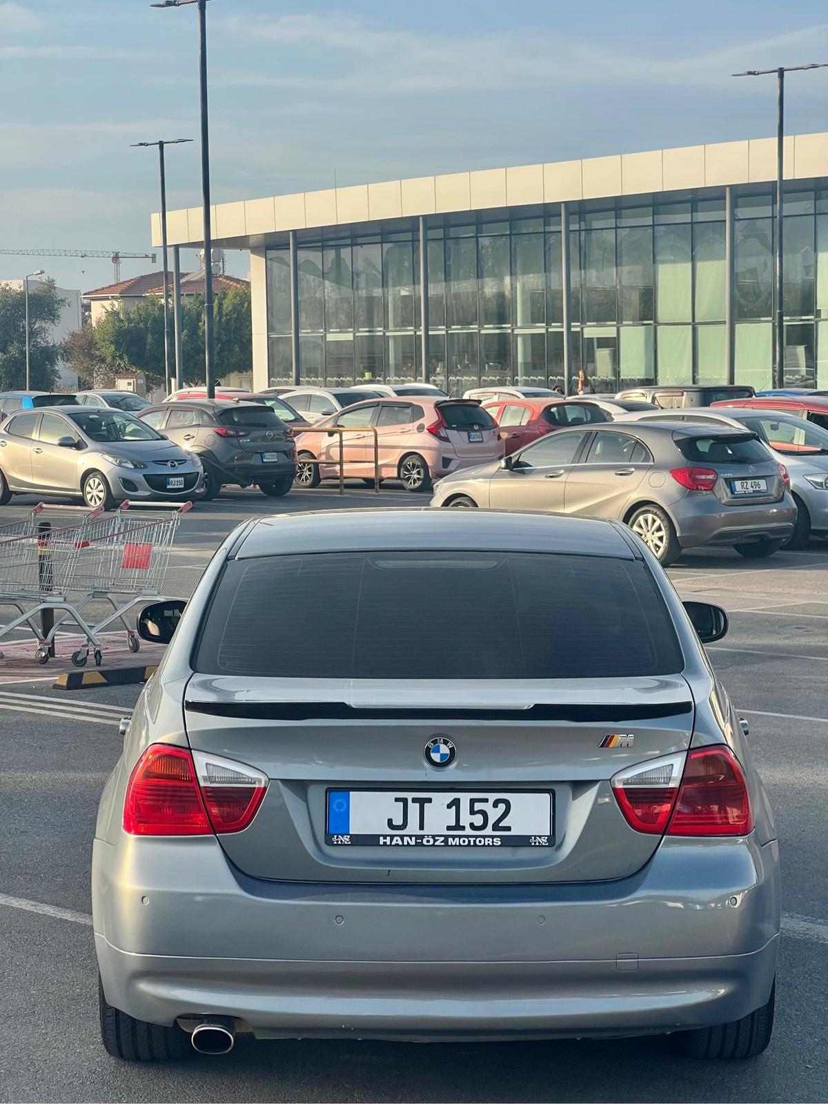 2007 BMW 318i 5