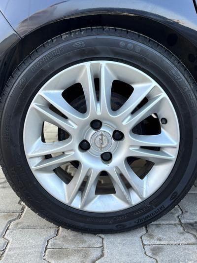 Opel Corsa — 9
