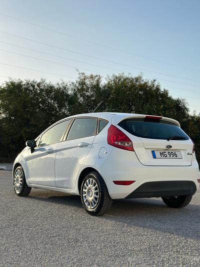 Ford Fiesta — 5