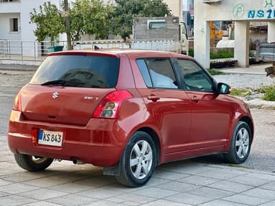 Suzuki Swift — 4