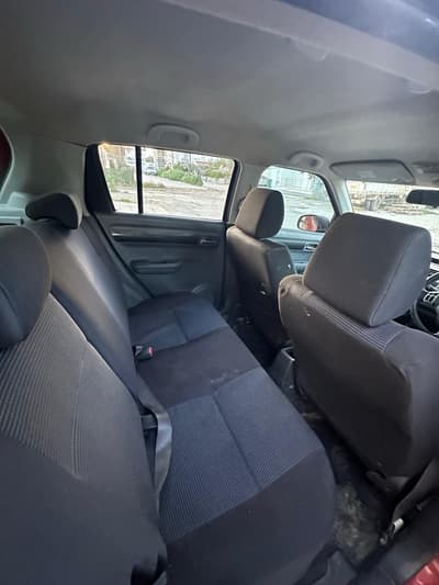Suzuki Swift — 5