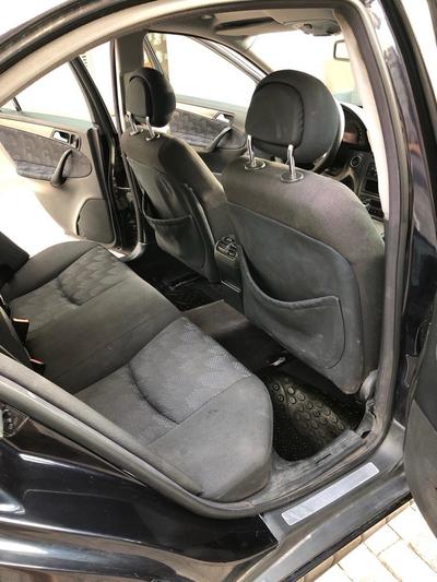 Mercedes-Benz C 200 — 8