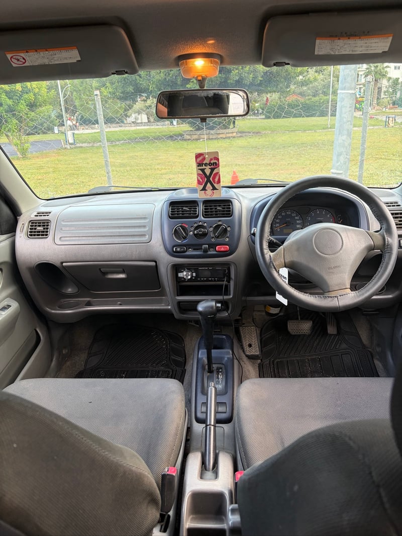 Suzuki Swift — 5