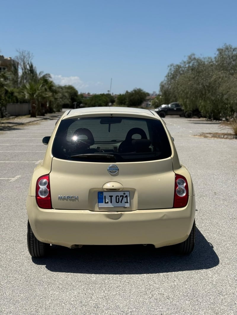 Nissan Micra — 3