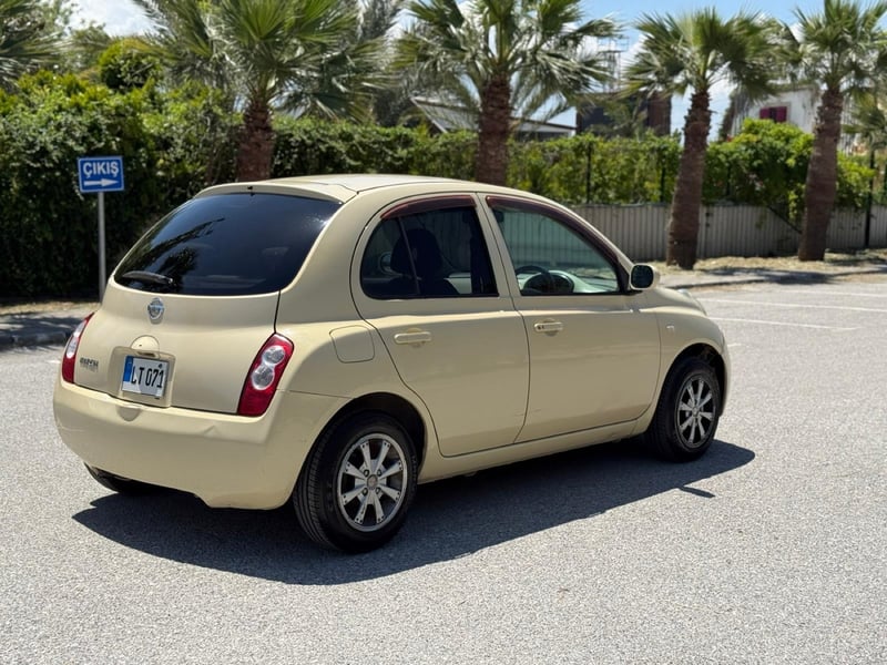 Nissan Micra — 4