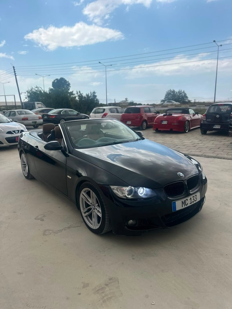 BMW 320i — 1/5