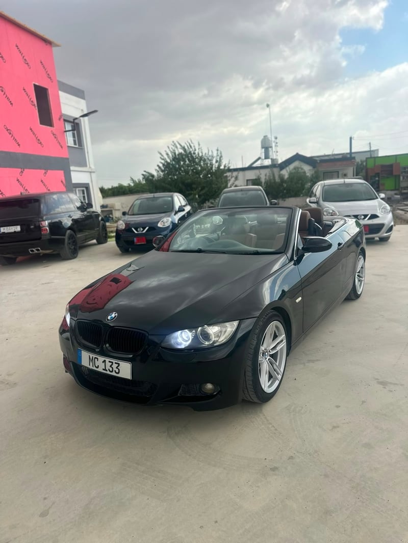 BMW 320i — 2