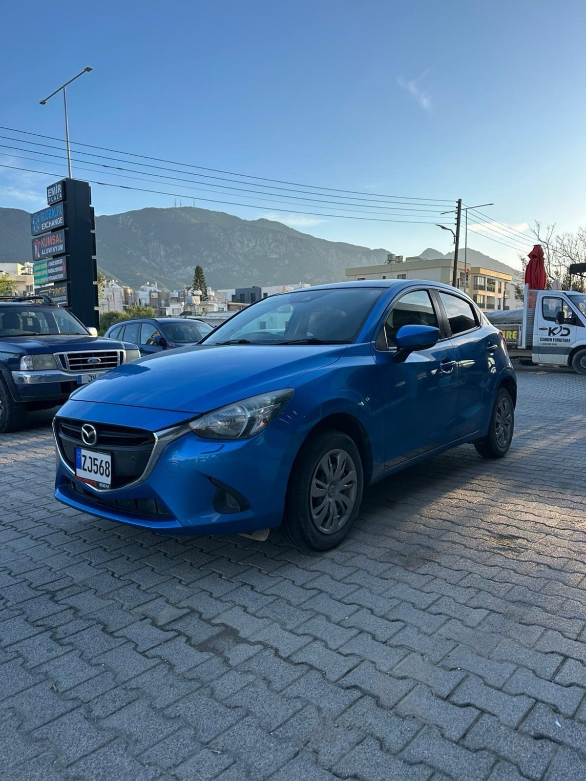 2019 Mazda Demio 2