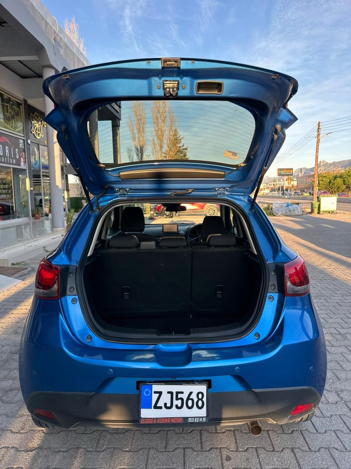 2019 Mazda Demio 3