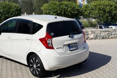 Nissan Note — 4