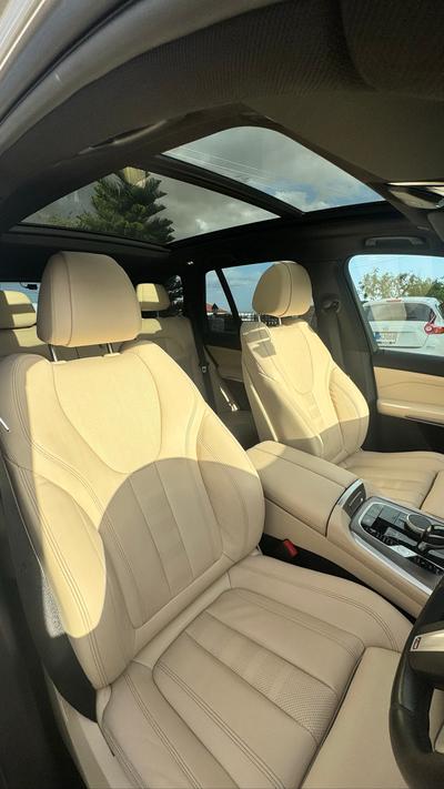 BMW X5 — 7