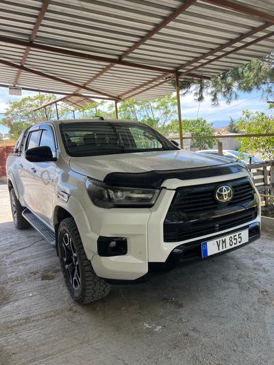 Toyota Hilux — 1