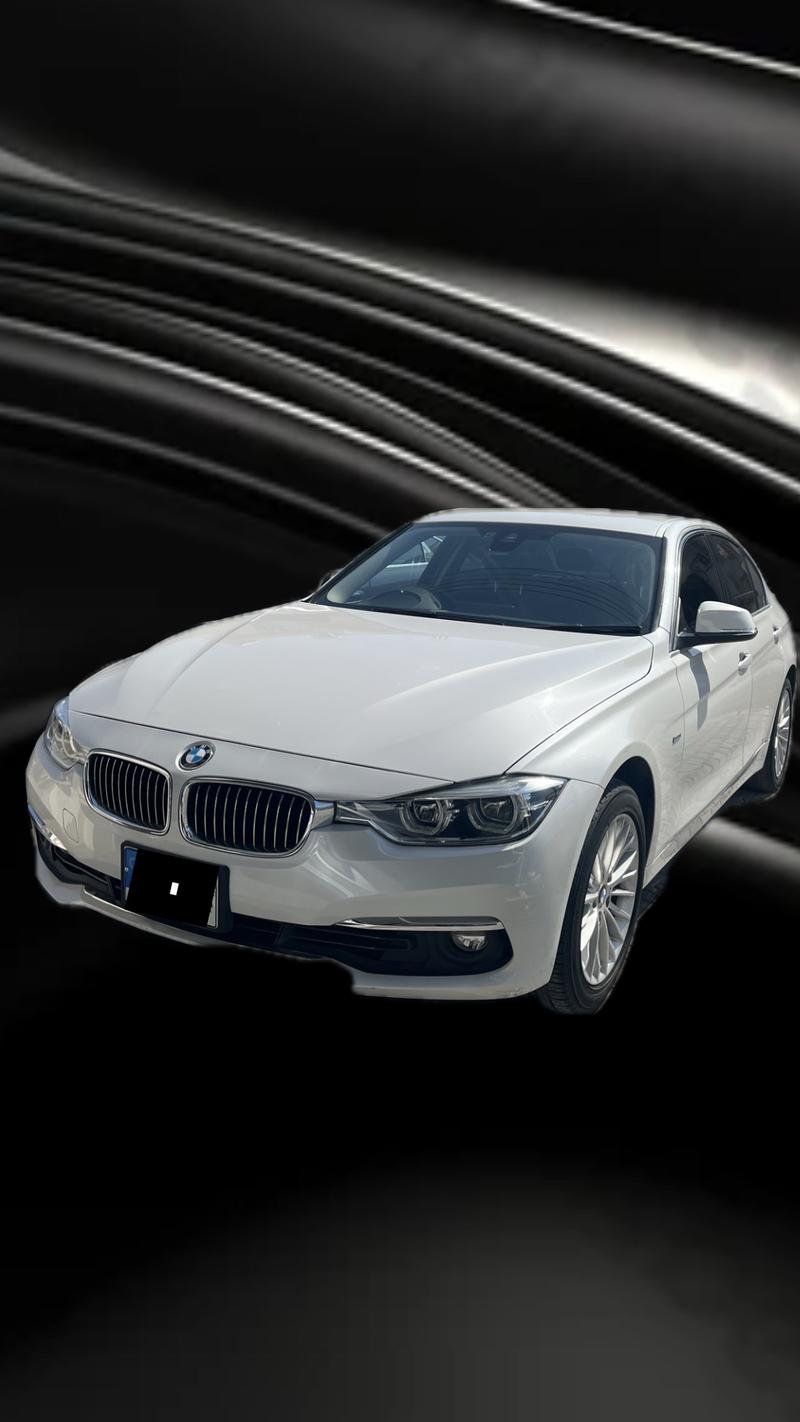 BMW 318i — 1/4