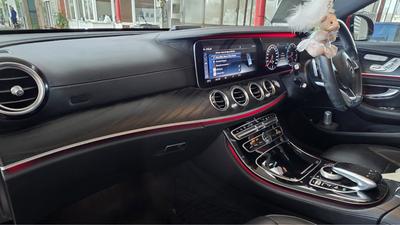 Mercedes-Benz E 200 — 10