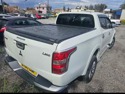 Mitsubishi L200 — 7