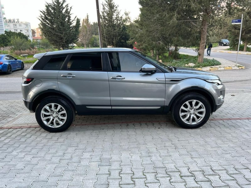 Land Rover Range Rover Evoque — 1/7