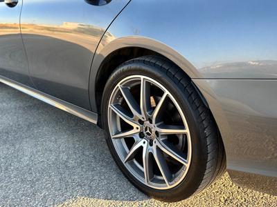 Mercedes-Benz E 220d — 4